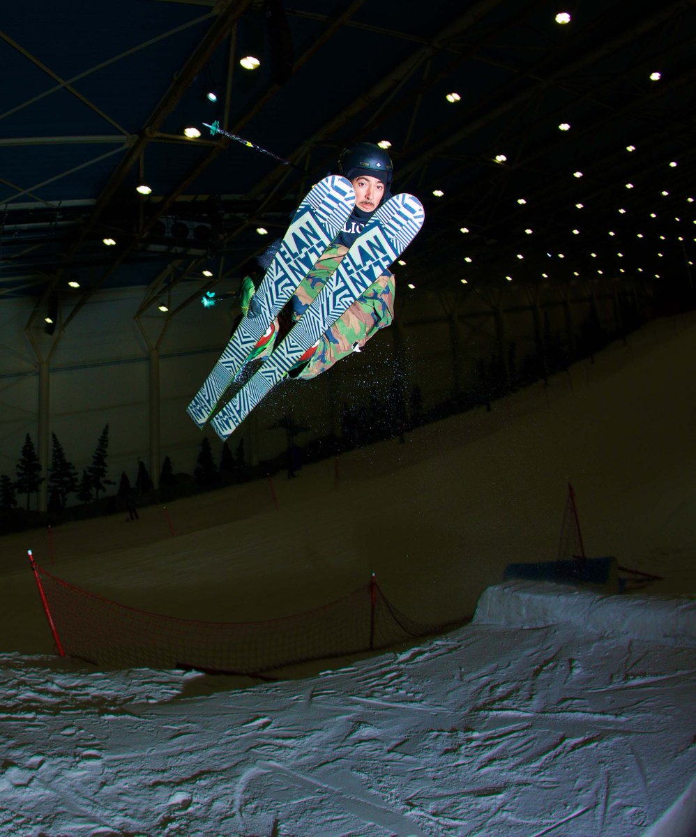 SnozoneMadrid's tweet photo. SnowZone, la pista de Xanadú, presenta su Team 2015 https://t.co/4YdqShIOWn #teamsnowzone #teamxanadu https://t.co/BQSVVciR6d