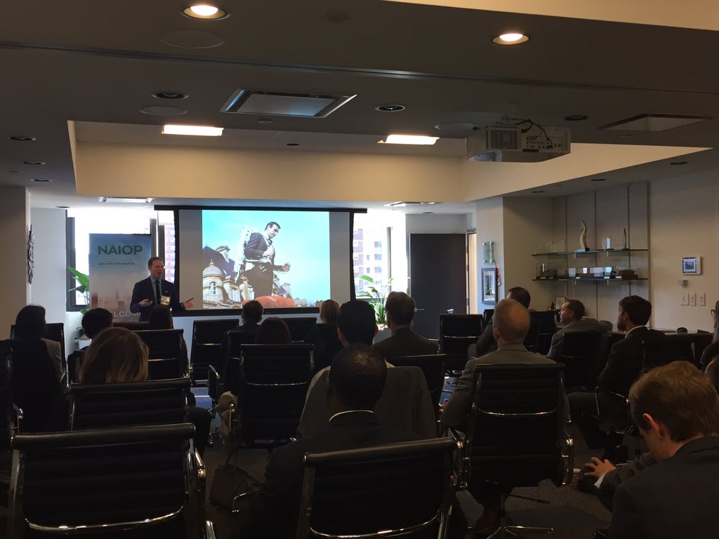 NAIOP_Megan's tweet photo. Learning about Transportation of the Future with @Greg_Lindsay #NAIOP #CRE @naiopNYC https://t.co/XlKXGUgicl