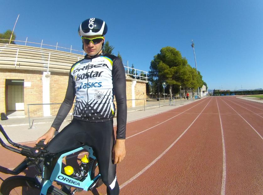 moreni00's tweet photo. La unión hace la fuerza. Gracias chicos. =)
2h bike (2*30´A2+)+transi de 5*2k rec90´´(6´20-6´12).
#roadtobahrain https://t.co/KFlpYkRtGy