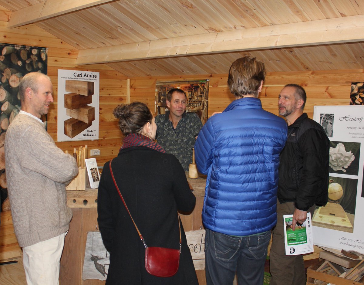 Baptistarnhem's tweet photo. Afgelopen zaterdag Demo Dag gehad met Tormek, figuurzagen, houtsnijden en een lezing. https://t.co/l4pdTiU3lr
