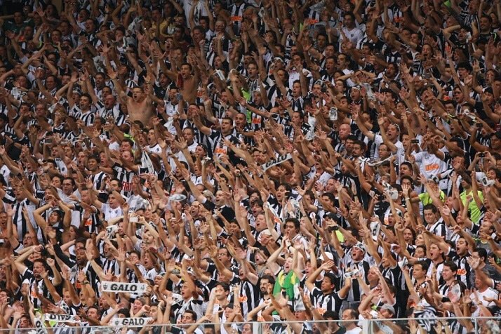 Ser atleticano é a prova mais fiel do amor #Galo113Anos ⚫⚪🐓