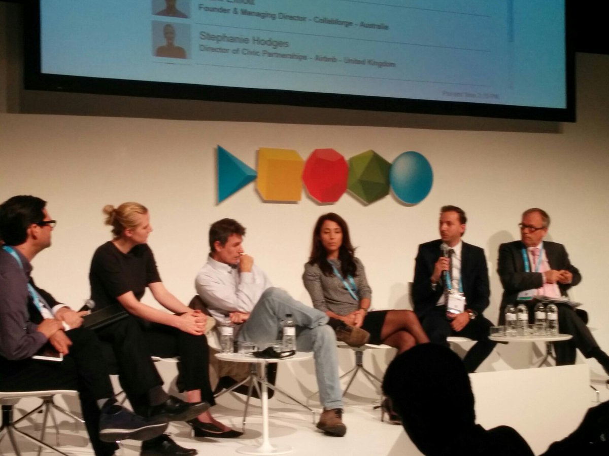 SmartCityexpo's tweet photo. There must be a balance where citizens give feedback about ideas #cocreation @miguelaristi #Medellin #SCEWC15 #SO12 https://t.co/Wo5gntmZ3f