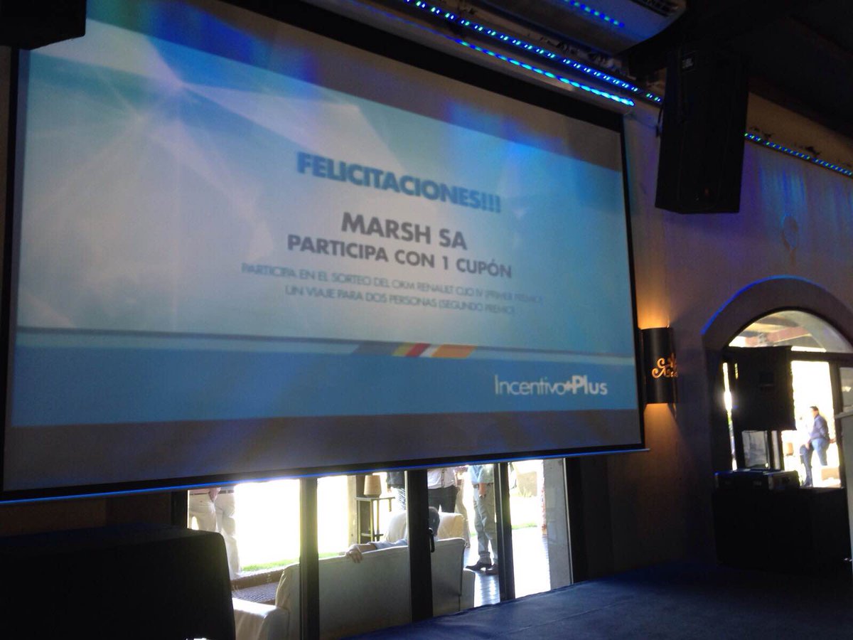 AccesoFacil's tweet photo. Compartimos imágenes de la Fiesta para Asesores del BSE, organizado con #AFempresarial. https://t.co/pm7rzbRfvA https://t.co/2AQshJWllo