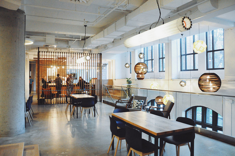 discoshare's tweet photo. The new @Shopify office in Montreal looks pretty sweet https://t.co/nIcF2WR0fx #awesomeoffice https://t.co/jBzFA8iICu