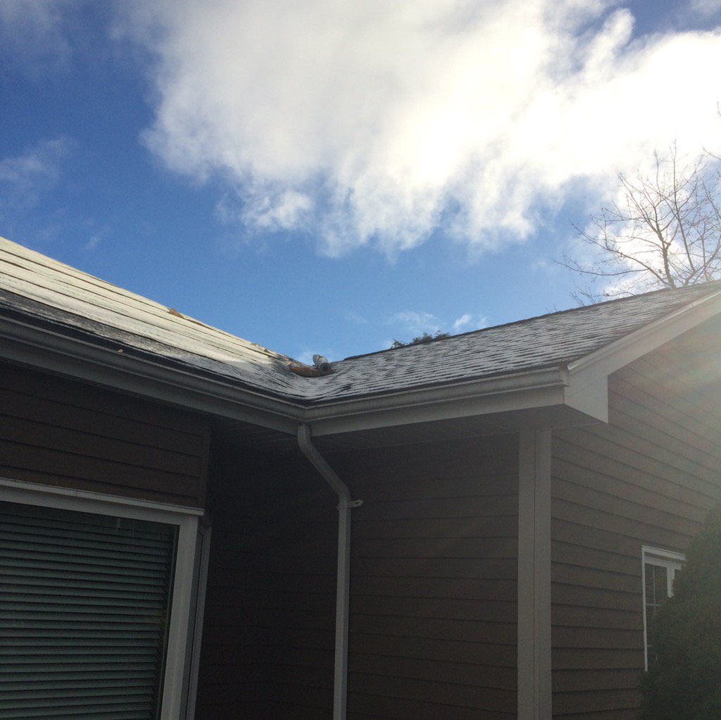 RefinedRoofing's tweet image. Hide Your Kids - Winter Is Coming ⛄️❄️ #sNOw #HalifaxFrost