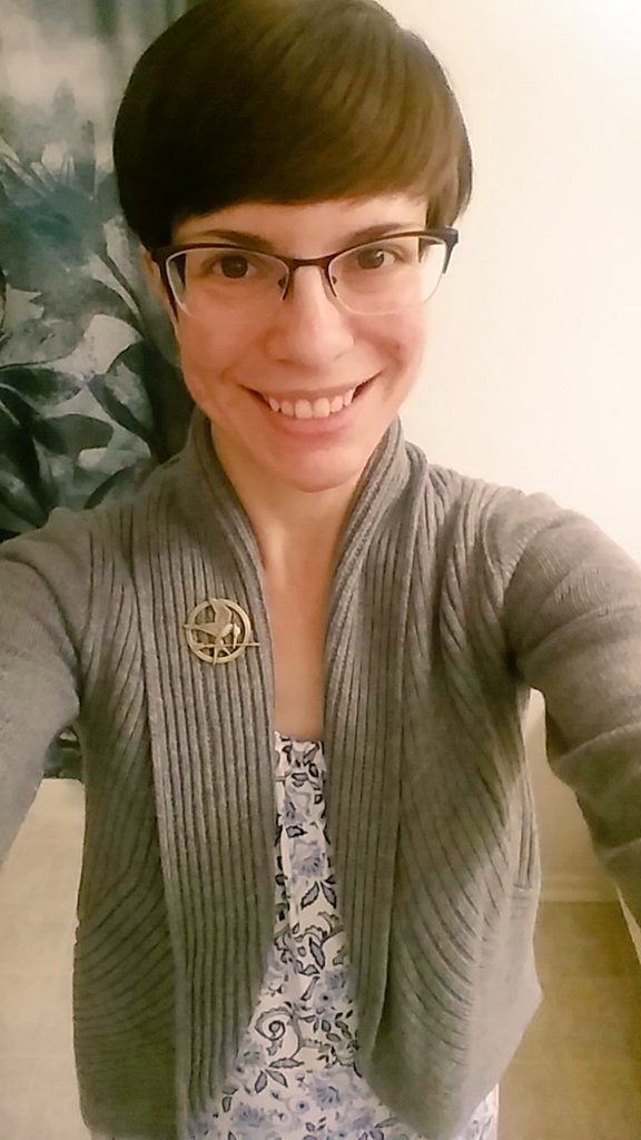 mt_librarian's tweet photo. Ready to rock Day 2 of the new job!! 😊 #librarylife @LibWardrobe #Mockingjaypin https://t.co/OU1SddN7KE