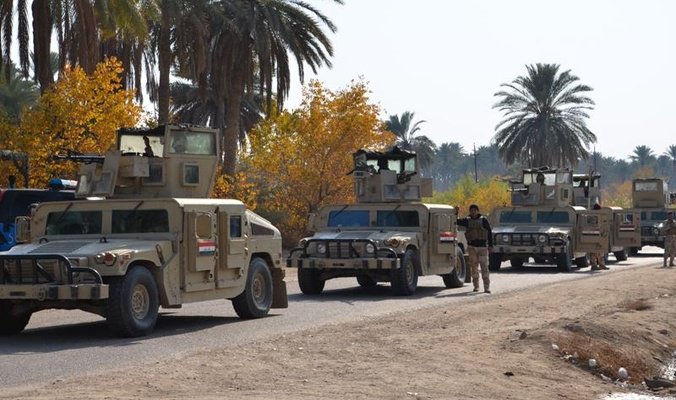 alghadeertv_eng's tweet photo. #Joint_Operations, confirm clamp down on "#Daesh" in #Ramadi.
https://t.co/Qyks08icKq
#pmu
#ISIS
#Iraq_Army
#Badr https://t.co/eC5YWDAQMB