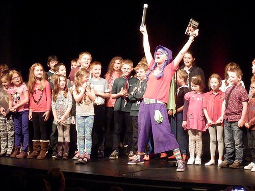 ComedyClub4Kids's tweet photo. Guildford! We're at @GLiveGuildford on Sat 21st with a SHOW and a KIDS COMEDY WORKSHOP too! https://t.co/C2fwjec5lf https://t.co/GlpcY2OWgT