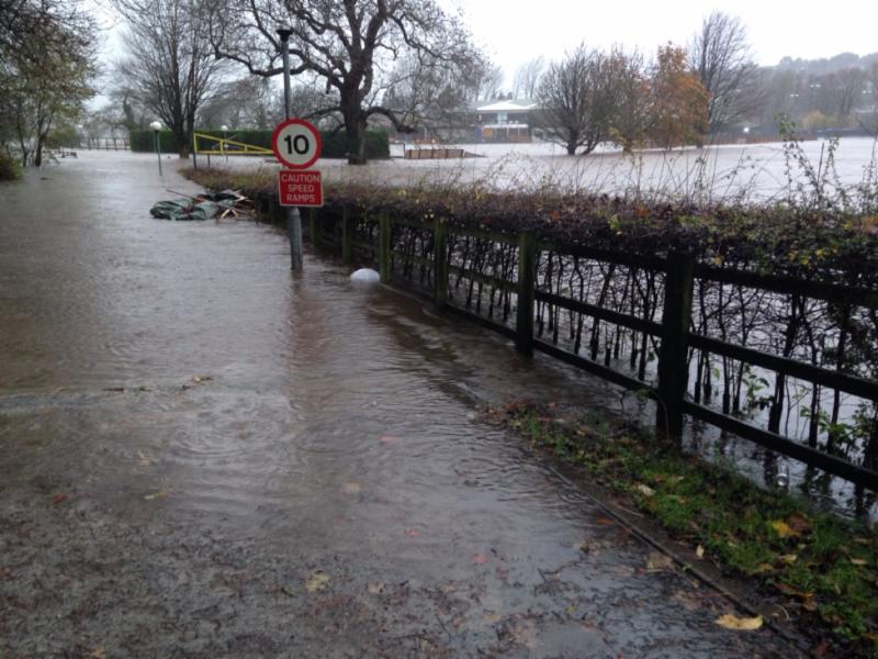 Ilkleytennis's tweet photo. ILTSC Re-opening/Parking/Access Update 17/11/2015 https://t.co/BU7oXDIB2A https://t.co/u02s9MtDrz