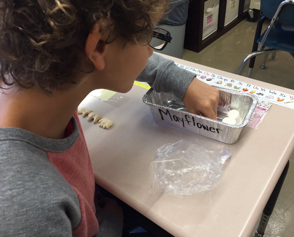 BayvillePrim's tweet photo. Ms. Fassari's class sails the Mayflower to Plymouth Rock!! #BayvilleSchools https://t.co/LNXEsU6uLe