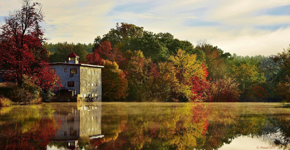 masslivenews's tweet photo. Check out all the 2015 Fall Photo Contest winners and runnersup. #FallFoliage #MAFall https://t.co/z0Ha6bbPyL https://t.co/MT3tRj9PIo