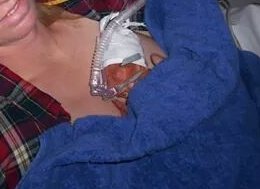 MarielK77's tweet photo. #WorldPrematurityDay #wpd15 #couveuseouders
Dit minidametje is inmiddels alweer 5 jaar. Na 24,6 wkn geboren. Trots! https://t.co/2J6aMac82E