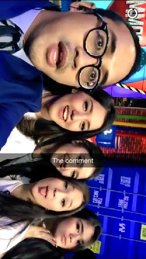 danangpostman's tweet photo. Rasanya bersama 4 Nona Bidadari @NuBLINKOfficial....... @TheComment_NET https://t.co/BNNlf8UHis