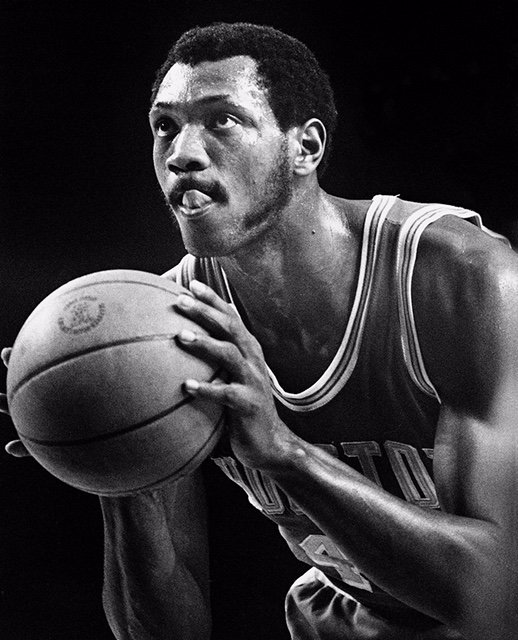 Happy Birthday to Hall of Famer Elvin Hayes! 