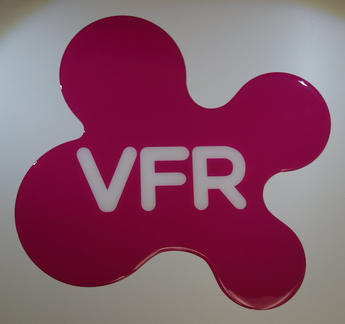 vfrgraphics's tweet photo. Can anybody guess the size of this product...
#vfrgraphics
#branding
#resindomes https://t.co/y0gMkrajFB
