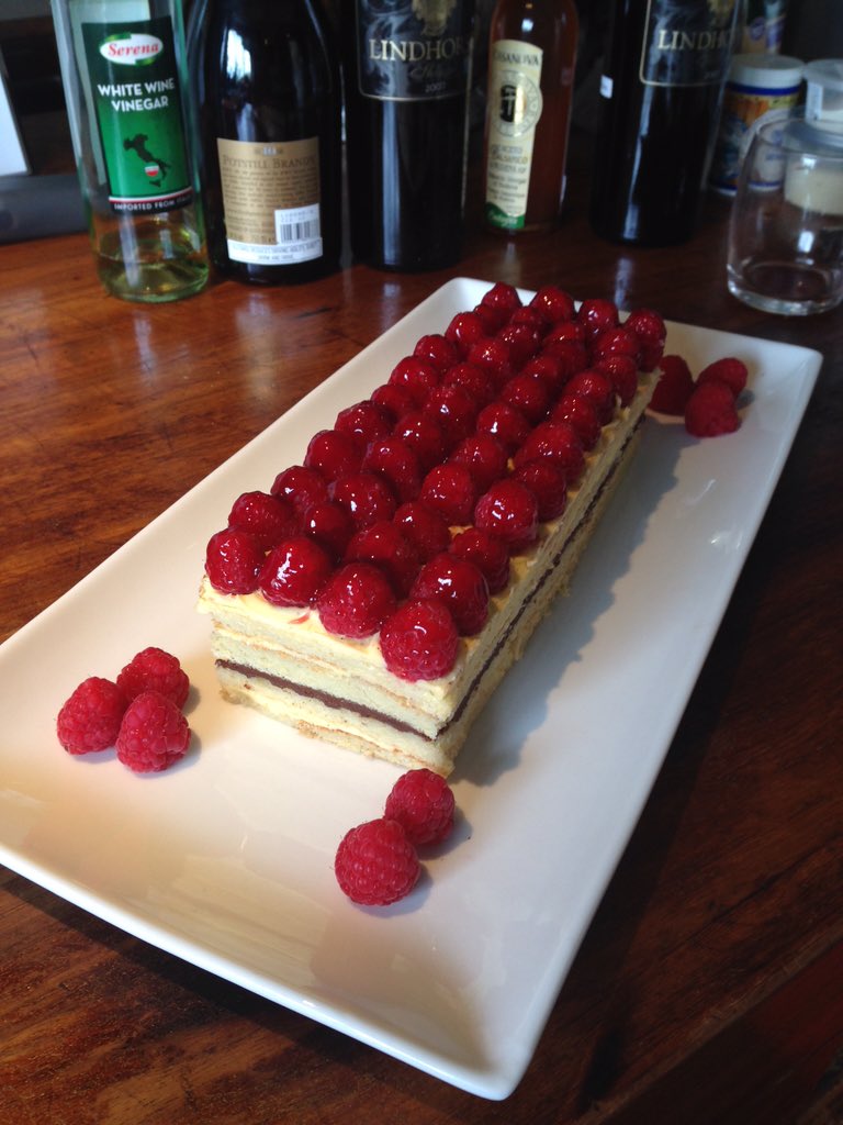 DotDicks's tweet photo. Watch to see what I do with my opera cake tonight!!#sabakeoff #bbclifestyle #dotbakeoff https://t.co/4qJUvSCqEh