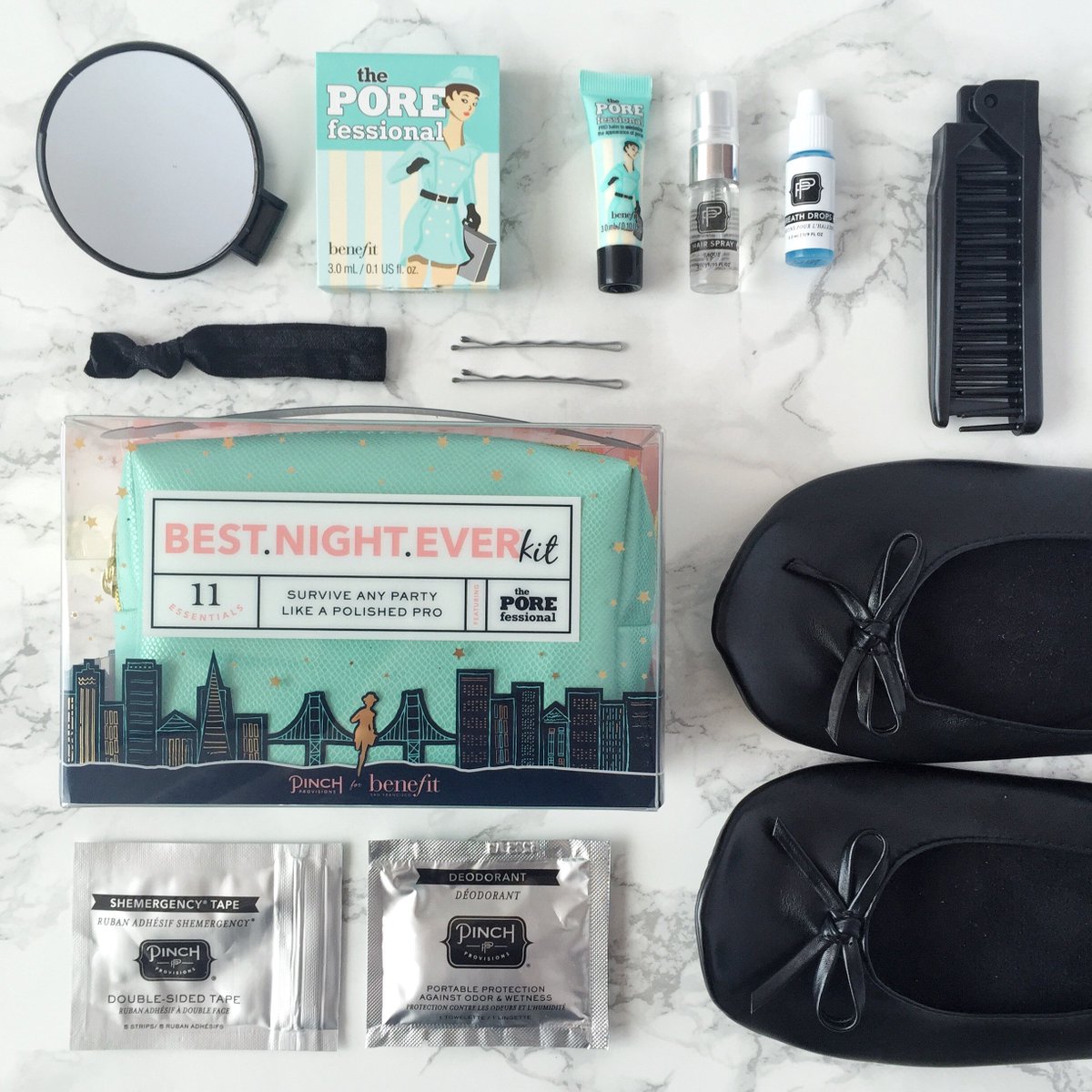 benefitspain's tweet photo. ¡Regalamos 20 Kits de supervivencia como este! Síguenos y haz retweet con el hashtag #Nocheporefecta 🎉🍸🎁 https://t.co/o3DWXDrGV4