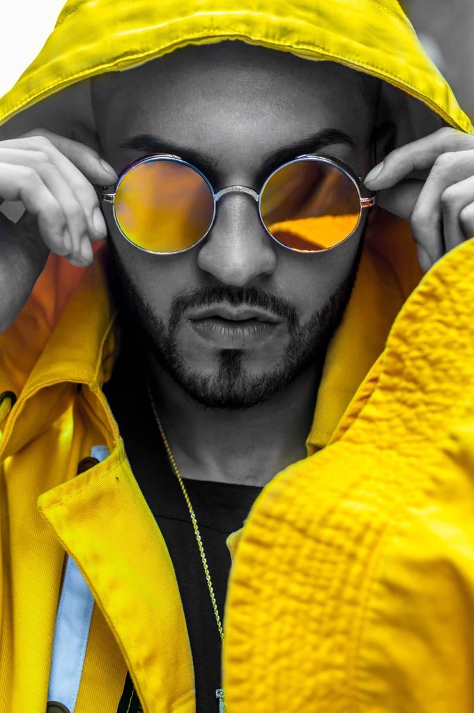 mastermindfotoo's tweet photo. When you put talented people to do something together you create magic @pugsatomz @CalvinRoldan #mastermindfoto https://t.co/SGIvqn85SG