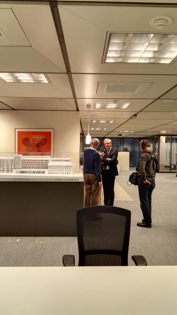 Had the privilege to host @ #AXA @AXAinBelgium 2nd RoundTable <a href="/TravailsMesure/">TravailsurMesure</a> w Vice-Prime Minister <a href="/peeters_kris1/">Kris Peeters</a>