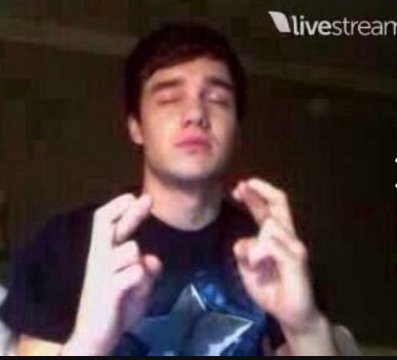 BalkanWants's tweet photo. Me praying to be even in top 20
#1DHR
#1DBA
#1DRS
#MTVStars One Direction https://t.co/1CKR3ea78D