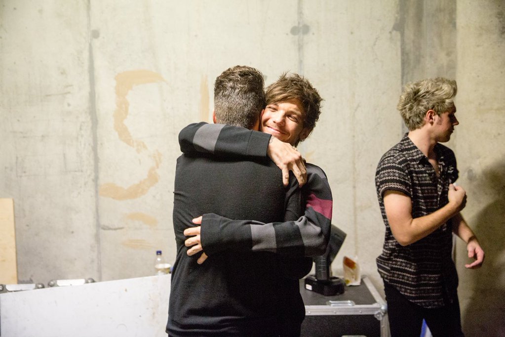 treacherousrun's tweet photo. Lilo #1DMU https://t.co/5JX8vzTkNV