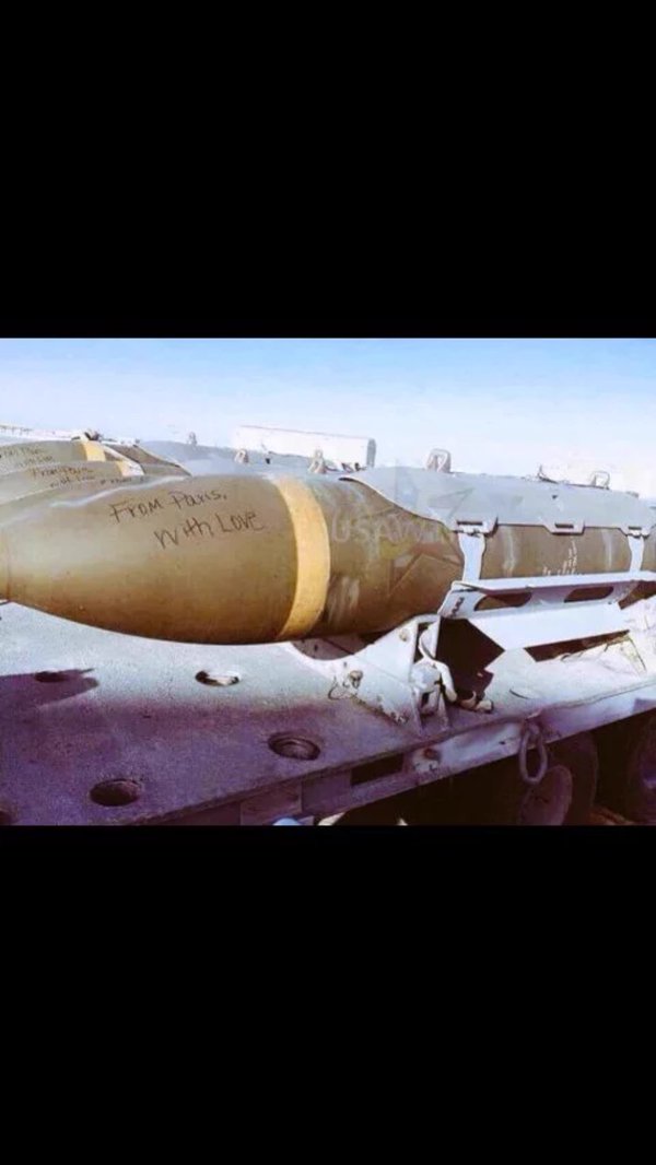 OperationlSlS's tweet photo. Hellfire missles and JDAM bombs shot from PARIS towards SYRIA were left with a welcoming message. #FuckISIS #FRANCE! https://t.co/L9XWleCuWX