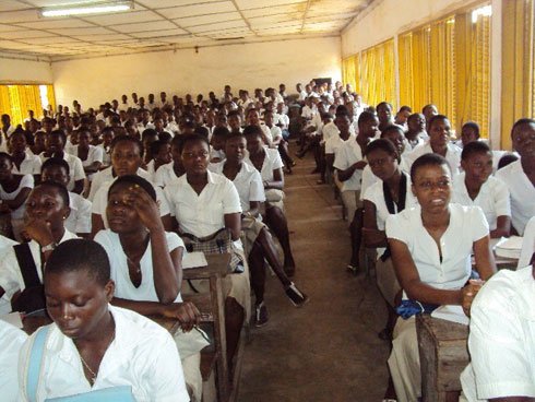 fratmat's tweet photo. #Scolarisation des #filles: Un #phénomène de transe veut #paralyser le projet à Dabakala https://t.co/BttzRGma9W https://t.co/iCnLOJkgSF