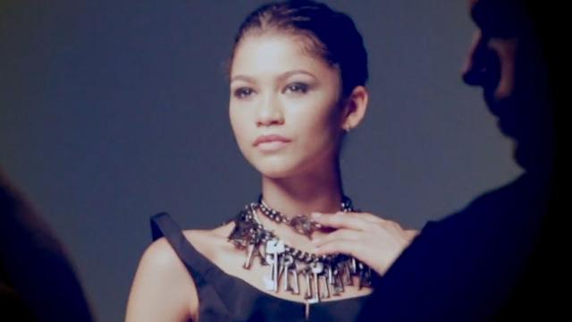 etnow tweet picture