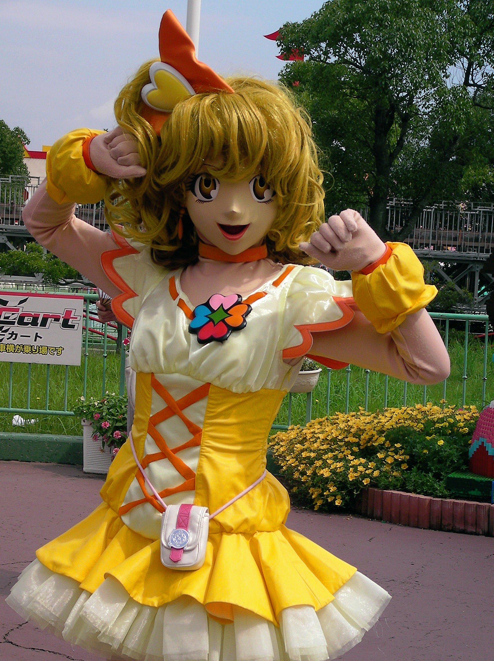 ドツクゾーン フレッシュプリキュア 放送当時はイラストもプリキュアショーもがんばっていたのだが 最近はショーばっかりである T Co 8hl2tz5xs8 Twitter