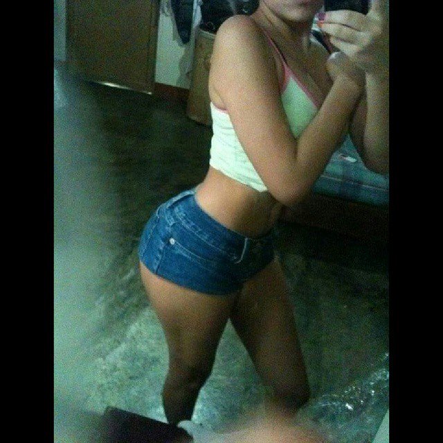 Kassandravhot's tweet photo. Si mi cuerpo es una TENTASION, quiero que me comas TODITA #RETWEET https://t.co/00emtG0m0G