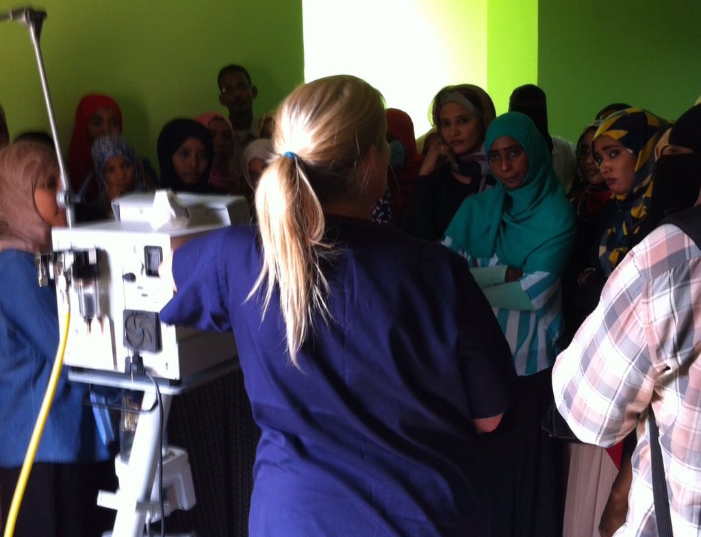 Day 3 teaching in Sudan - Ventilation day &amp; pressure ulcer management in Critical Care. Day 1 of selfie stick ☺️