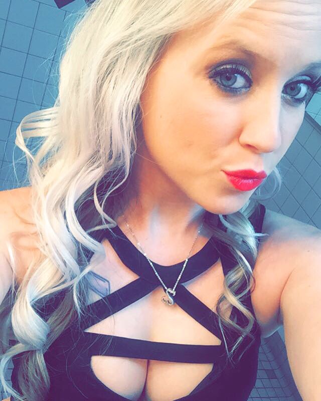 _kristijo_'s tweet photo. 👸🏼🌻🎀 https://t.co/URLHh4pOJc