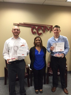 DebSekAjilon's tweet photo. Visiting Clients and Appreciating Candidates! #myjobsmorefun #thankyou @ajilon @TalehiaAjilon https://t.co/RwyX23XW8g