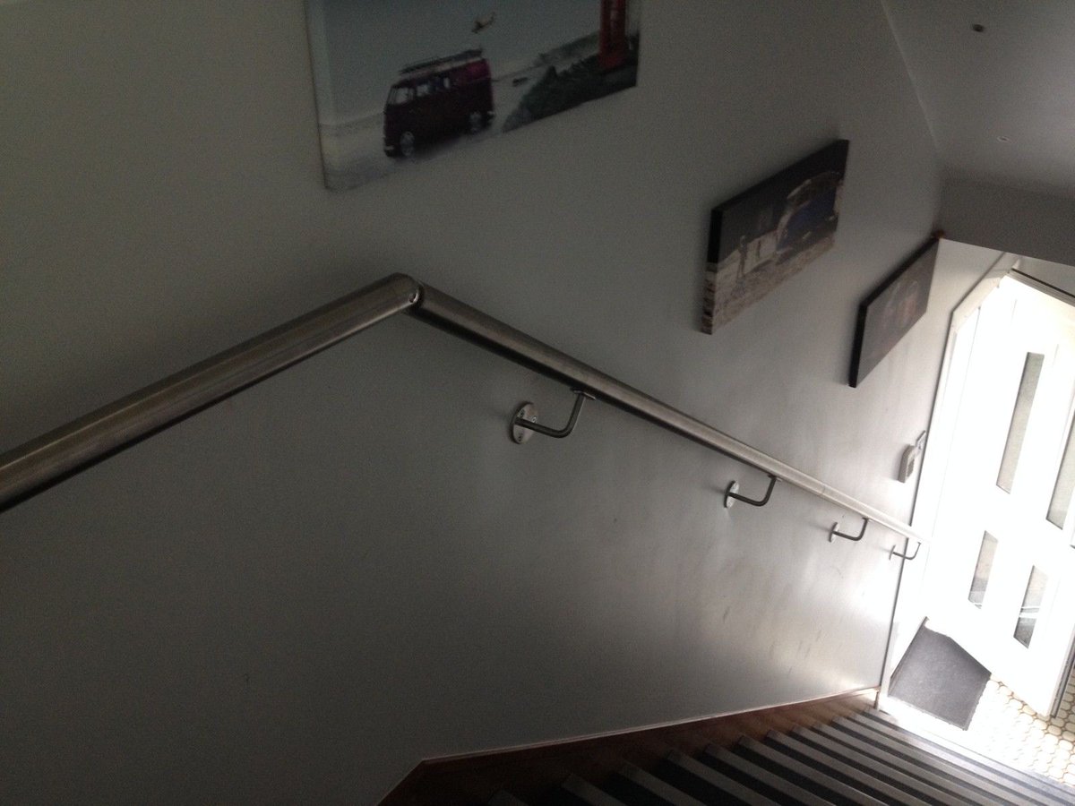 simplebal's tweet image. Latest job done! New Stainless Handrail To An Office Block! Visit simplehandrails.co.uk for a range of handrails!