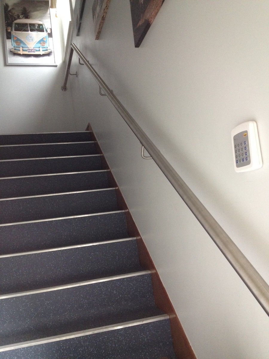 simplebal's tweet image. Latest job done! New Stainless Handrail To An Office Block! Visit simplehandrails.co.uk for a range of handrails!