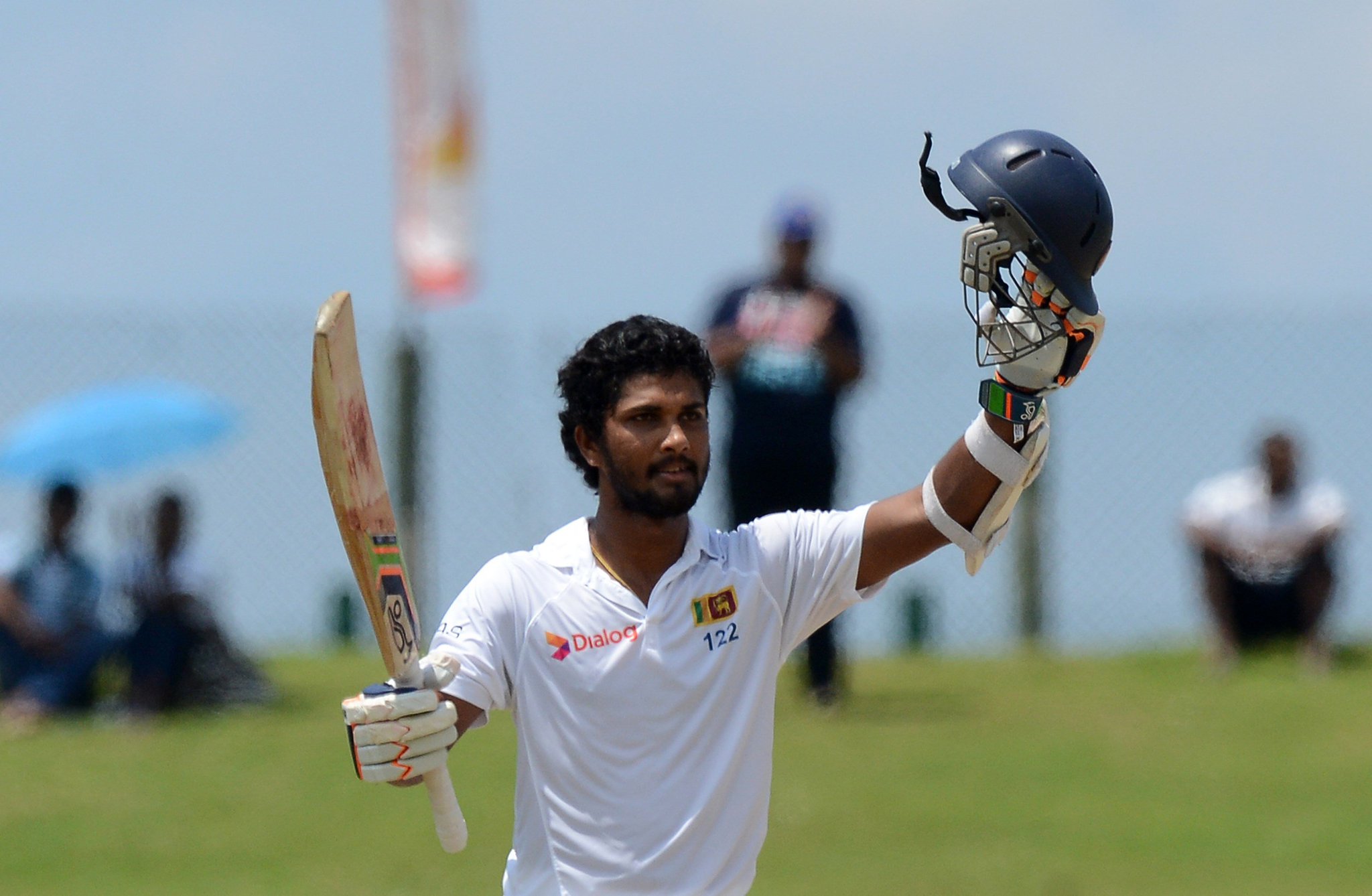 Happy Birthday to Sri Lanka\s dependable wicket-keeper batsman, Dinesh Chandimal!
