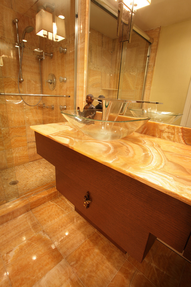 Check out the waterfall sink in this bathroom!
theplaceforkitchensandbaths.com
#WaterfallSink #Contemporary #Bathroom
