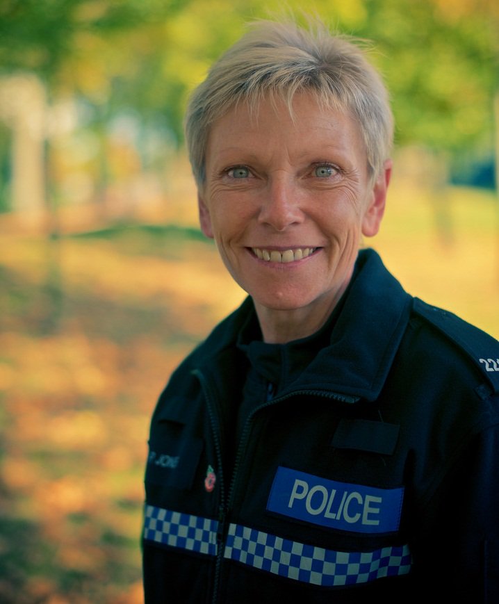 WMPolice's tweet photo. This is a great story - meet PC Pearl Jones who worked as a head teacher before joining us! https://t.co/n1fdGj4prf https://t.co/w3QajdAePp