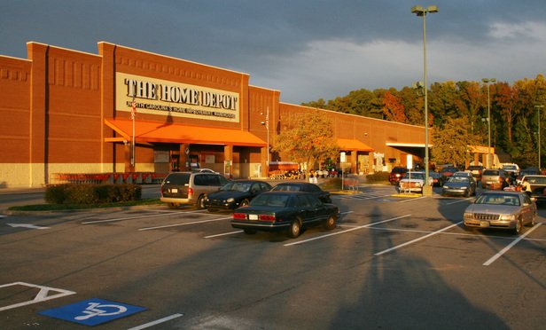 getsquanto's tweet photo. Home Depot Employee Sentenced for Stealing Personal Data https://t.co/RBwHrkyZjg #fraudweek #fraud https://t.co/Q7AWdcpScY