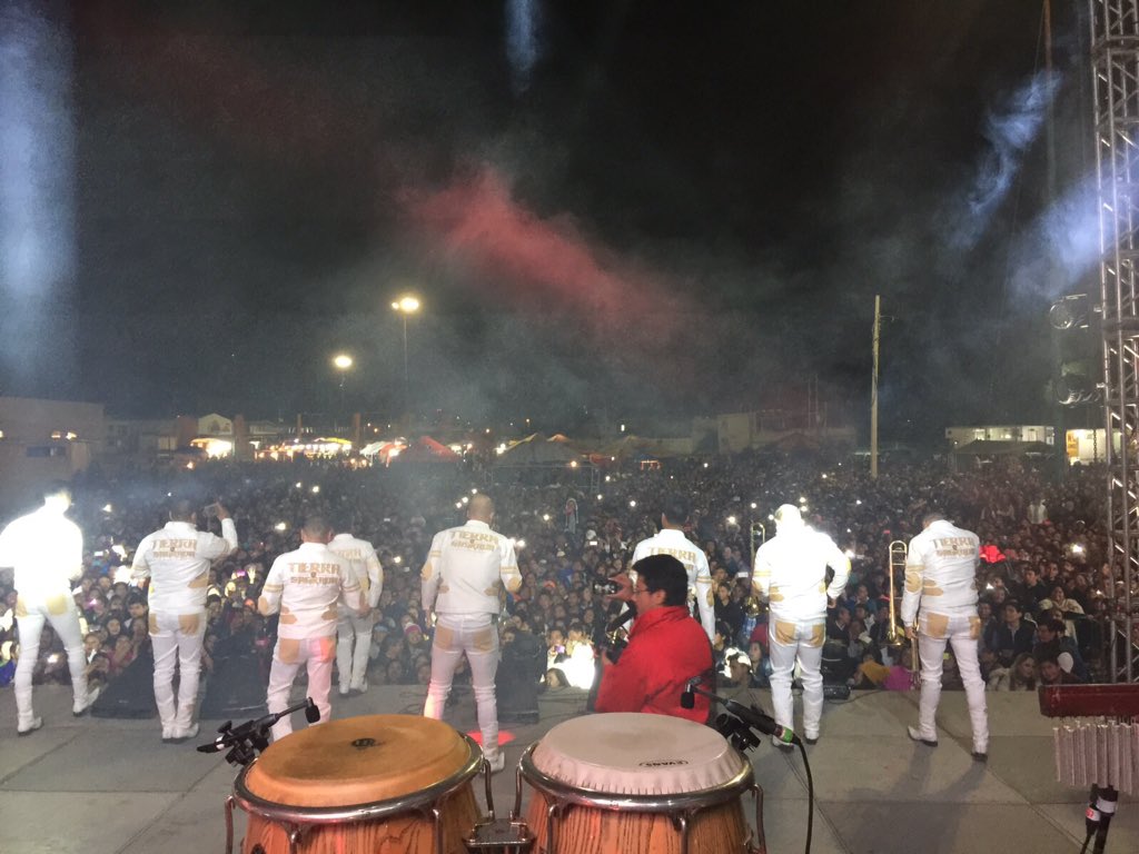 Remex_Music's tweet photo. Gran presentación de @tierrasagrada1 ayer en el 67 Aniversario de @RadioHuamantla #Tlaxcala #ExplosionGrupera https://t.co/cAXuGnQc2R