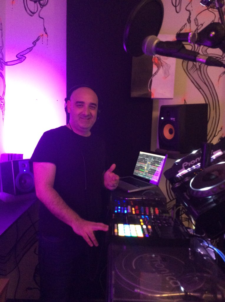 RProvoque's tweet image. Kicking off today’s schedule we have EtayoJD at 
radioprovoque.com 
#london #live #radio #house #music