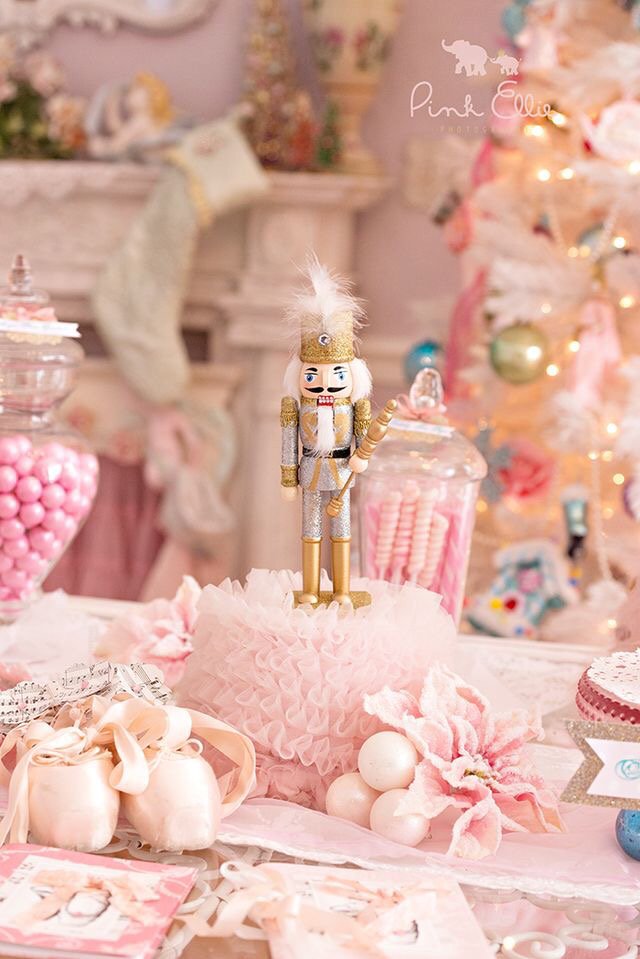 Gabi demartino on Twitter: "tis the season 😍 https://t.co 