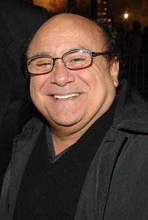 Happy Birthday to Danny DeVito (71) 