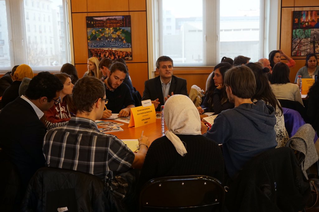 AnneSophieGueho's tweet photo. Les semaines de l'#insertion @iaelyon @BPIgroupFR @iddest @rightmanagement @Apec coachent nos #étudiants https://t.co/MOTaX7xgQg
