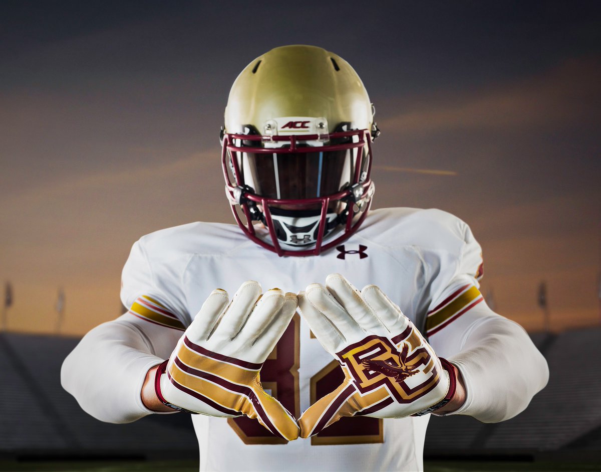 ESPNCFB's tweet photo. BC debuts Doug Flutie flashback uniforms for Notre Dame game at Fenway Park. https://t.co/owXC3BWw3I