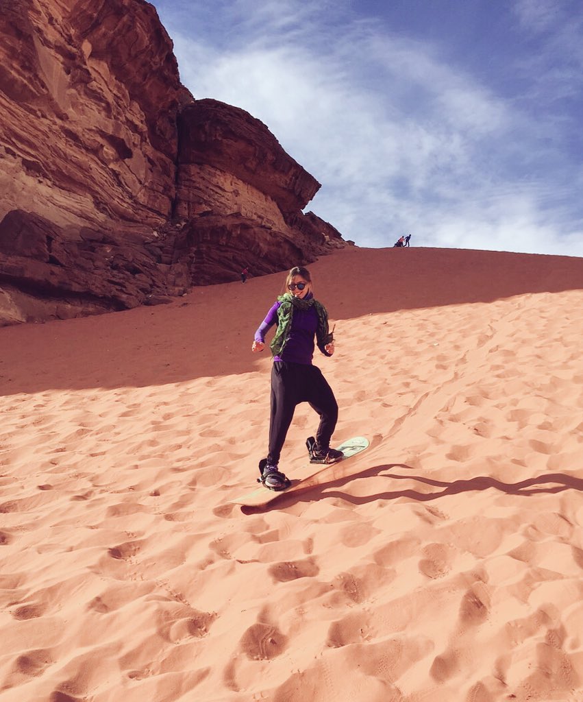 #sandboard in #wadirum #discoverpetra #discoveraqaba #discoverwadirum #turkishairlines #widenyourworld #nature #love