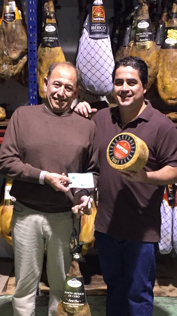 Entregado el premio de nuestro último sorteo. Enhorabuena a Javier del Pozo Guillen <a href="/josejgarcia91/">José Javier García Maldonado</a> <a href="/Juanitoaguilarr/">Juan A Aguilar Jime</a>