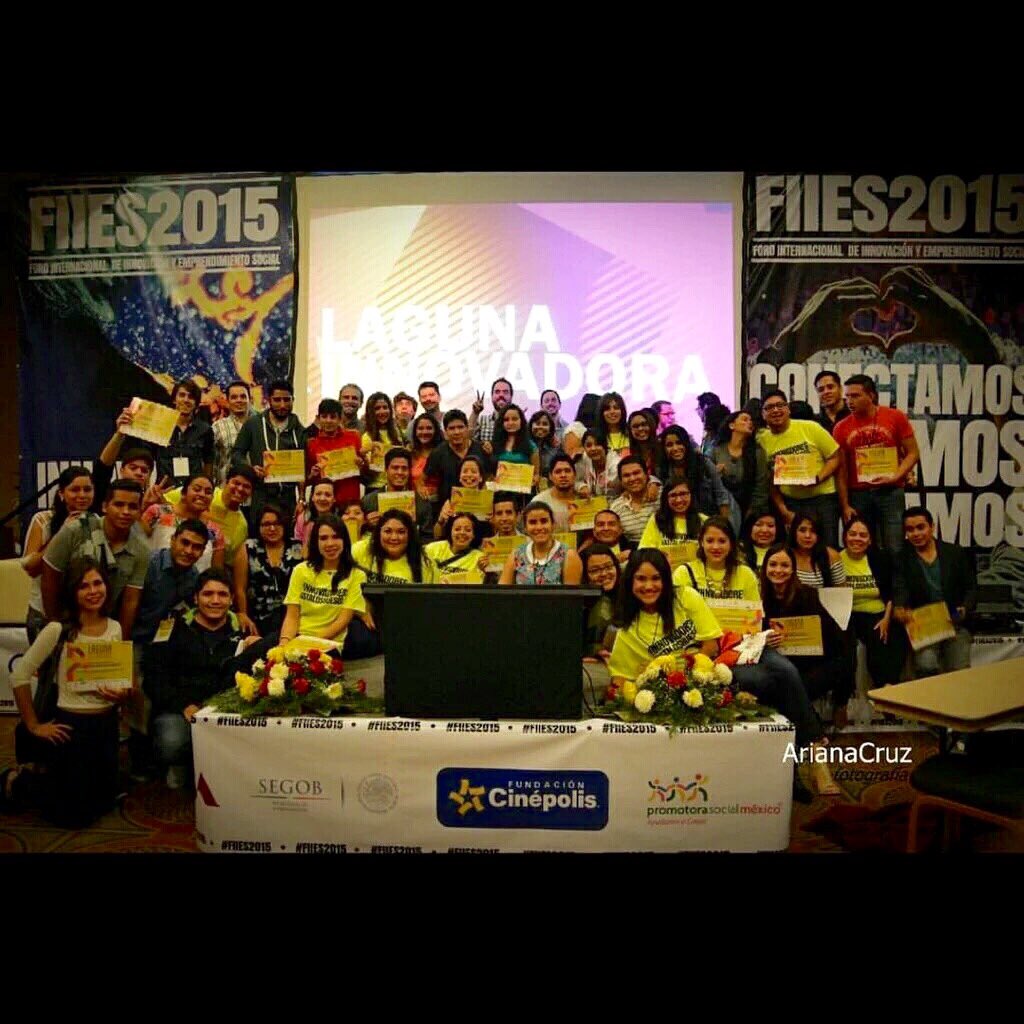 desarrolloectrn's tweet photo. Todo un éxito el #FIIES2015 gracias #Torreó cuna de emprendedores @mrikelme @RussekJaime https://t.co/rS0AqlNWC3
