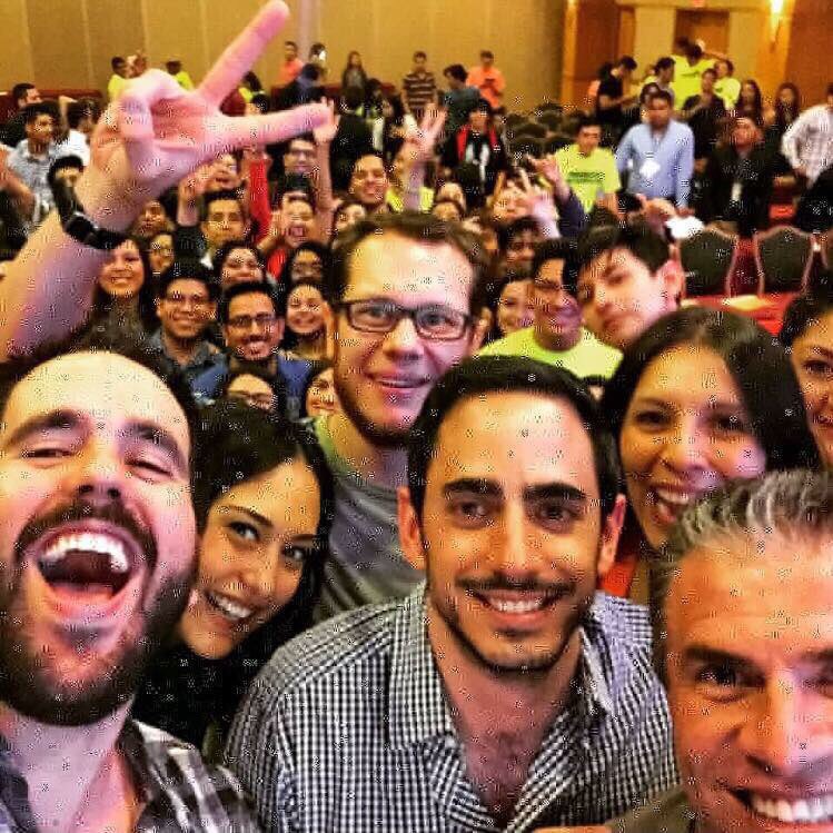 desarrolloectrn's tweet photo. Todo un éxito el #FIIES2015 gracias #Torreó cuna de emprendedores @mrikelme @RussekJaime https://t.co/rS0AqlNWC3