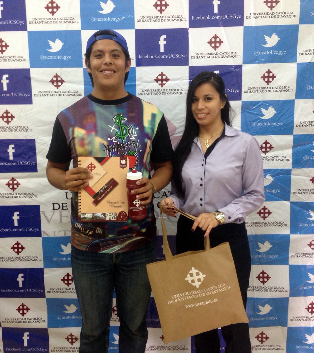 ucatolicagye's tweet photo. Ganadores de la #TriviaUCSG retiraron sus premios. ¡Felicitaciones! https://t.co/HCXIWjMo2i